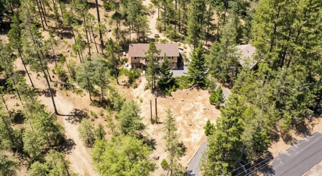 Коттедж The Happy Place - Mountain Views and Amenities Galore by Yosemite Region Resorts