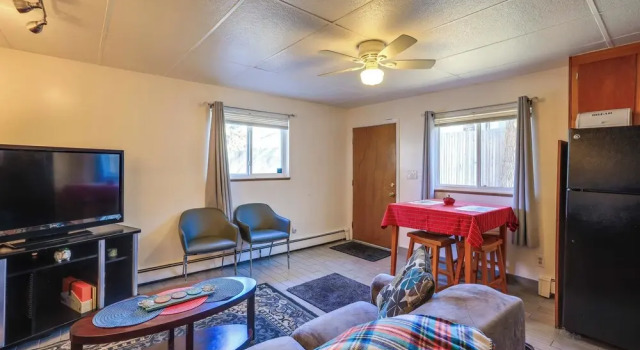6 Mi to Dtwn Denver: Artsy Home w/ Mtn Views!, Prenota Casa vacanze Denver Colorado