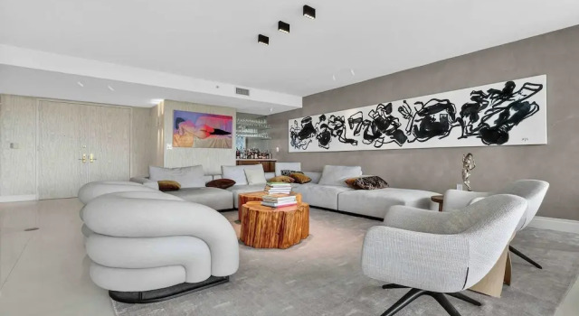 Coastal Enclave Key Biscayne Oceanview w Pool, Book Hotel Hoteller i Key Biscayne med parkering, Parkering
