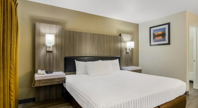 Номер Standard Rodeway Inn Enumclaw Mount Rainier-Crystal Mountain Area