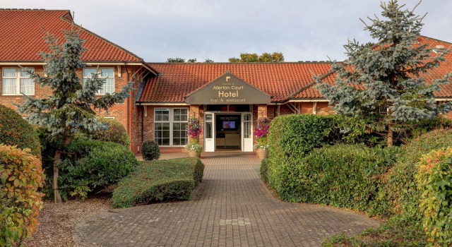 Allerton Court Hotel, Забронировать Отель Отели в центре Норталлертон, в центре
