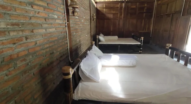 Omah Regeng, Rezerwuj Hotel Bantul Yogyakarta Province