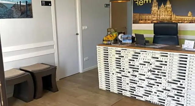 Albergue Rem, Забронировать Отель Пино А-Корунья