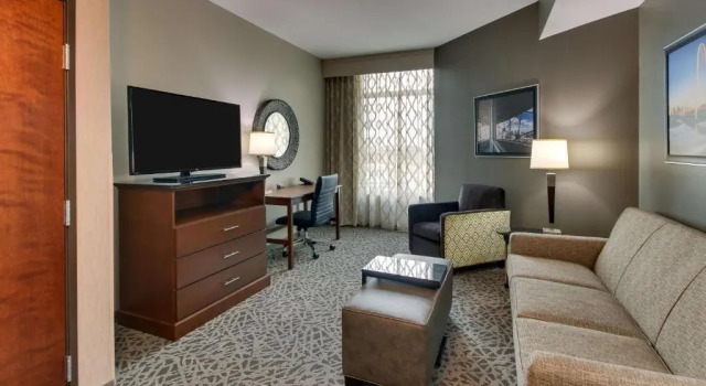 Люкс Drury Plaza Hotel Dallas Richardson