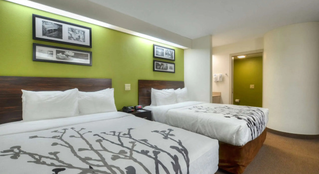 Четырёхместный номер Standard Sleep Inn Bryson City - Cherokee Area