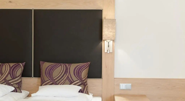 Двухместный номер Standard с балконом Hotel Tyrolerhof