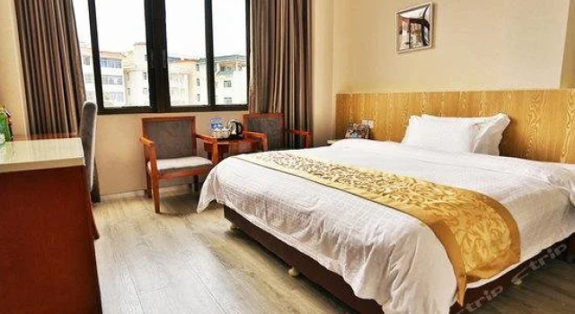 Zhangzhou Lianyi Business Hotel