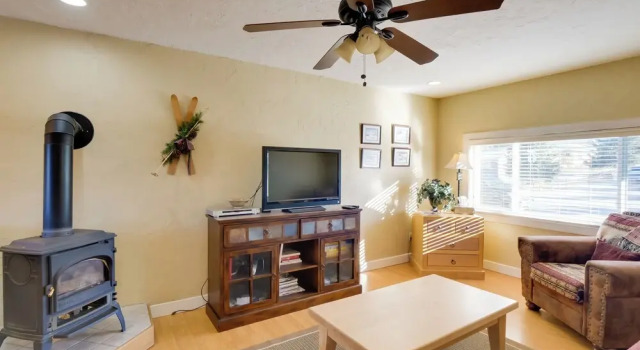 Коттедж Quaint Leadville Home w/ Grill: Walk to Dtwn!