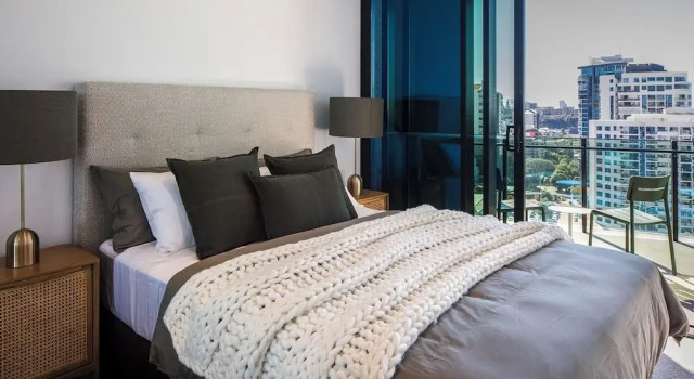 Kangaroo Point Apartment by Urban Rest, Забронировать Апартаменты/квартира Апартаменты Брисбна, рядом с Заповедник Уилсон-Аутлук, Апартаменты/квартира