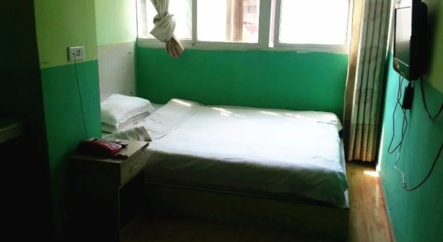 Wuhan Renhe Inn, Prenota Hotel Hotel a Hubei con parcheggio, Parcheggio