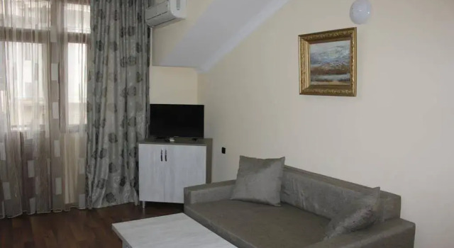 Cozy Studio on Europe Square, Забронировать Гостевой дом Гостевые дома Батуми, рядом с Фонтан Нептуна, Гостевой дом