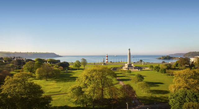 Двухместный номер Standard Crowne Plaza Plymouth by IHG
