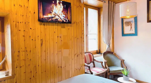Studio cosy au centre du village, 预订 公寓 埃沃莱讷 Sion Ski