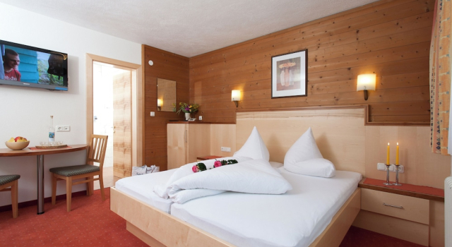 Семейный номер Standard Hotel Garni DIAS - Silvretta Card Premium inklusive