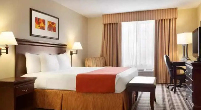 Двухместный люкс Country Inn & Suites by Radisson, Lexington, VA