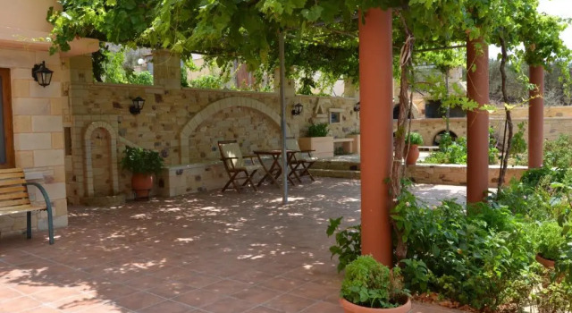 Студия Deluxe Romantica Apartments