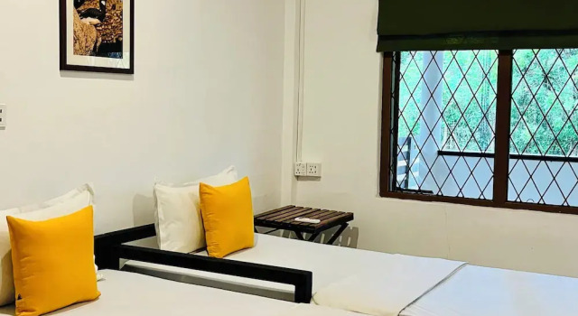 Funky Leopard Safari Lodge Bordering Yala National Park - Hostel