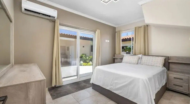 Luxury Noord 3 2 Villa - W Private Saltwater Pool, Đặt Biệt thự Nhà tranh ở Palm Beach., Nhà tranh