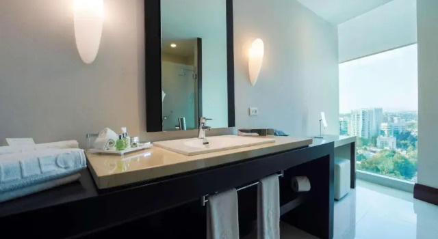 Двухместный номер Premium NH Collection Guadalajara Providencia