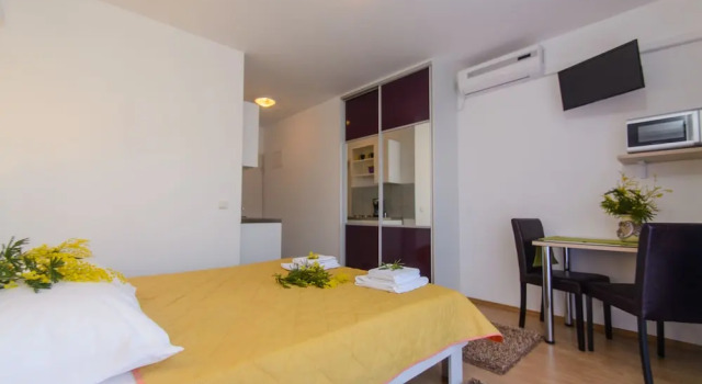Студия Apartments Mijo