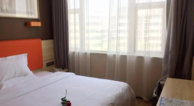 7Days Premium Xian Lantian Lanxin Road Branch, Prenota Hotel Xi'an Shaanxi