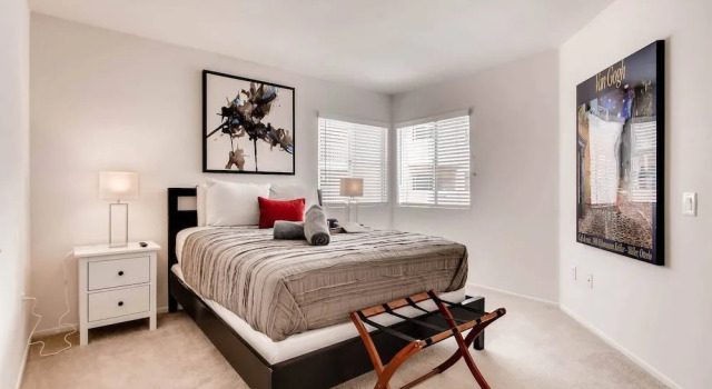 H4 - #1 Beautiful San Diego Location Dual Master 2BR/2Bath With Free Parking!