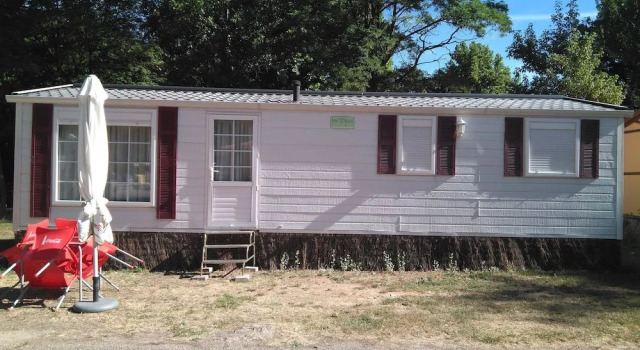 Camping Fuentes Blancas, Rezerwuj Pole kempingowe Burgos Burgos Province