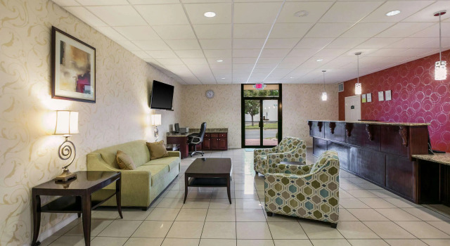 Quality Inn & Suites near Lake Eufaula, Buchen Sie Hotel Eufaula Alabama