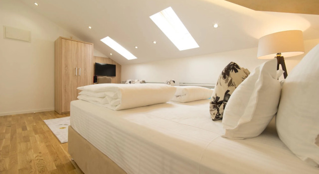 Hotel Bejturan, Забронировать Отель Отели Сараево с бассейном, рядом с Улица Башчаршия, Бассейн