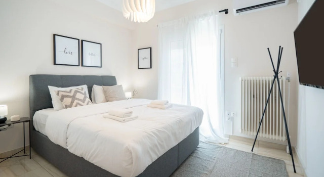 Modern Apartment with Acropolis view, Забронировать Апартаменты/квартира Афины Острова Саронического залива - Аттика, рядом с Theocharakis Foundation