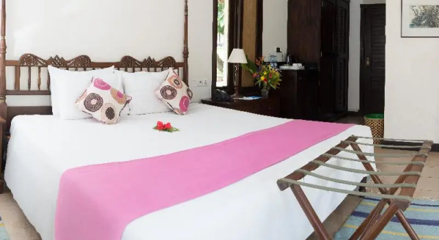 Одноместный номер Standard с видом на сад Jacaranda Indian Ocean Beach Resort