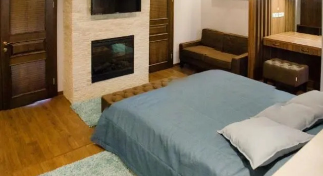 Petrani Nivki, Rezervovat Hotel Svyatoshynskyj Kyjev
