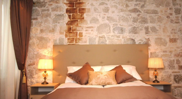 Lanterna Rooms, Prenota Affittacamere Hotel a Croatian Islands con parcheggio, Parcheggio