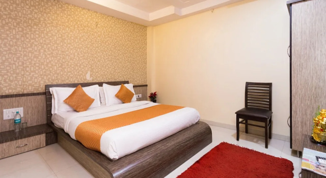 Двухместный номер Deluxe Hotel Shanti Kamal