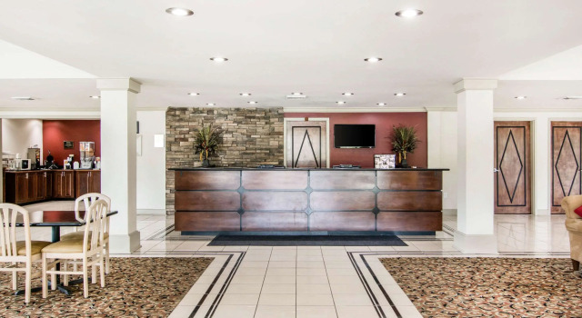 Rodeway Inn, Buchen Sie Hotel LaGrange Georgia