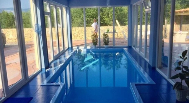 Villa With 4 Bedrooms in Klimno, With Wonderful sea View, Indoor Pool,, Varaa Villa Hotellit Kvarner Islands uima-altaalla, Uima-allas