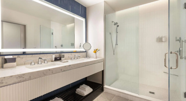 Двухместный люкс c 1 комнатой 106 Jefferson Huntsville, Curio Collection by Hilton