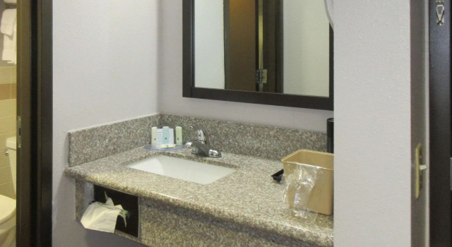 Четырёхместный номер Standard Quality Inn Spanish Fork North