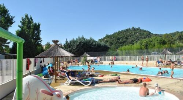 Camping Le Pradal, Rezervasyon Kamp Alanı Anduze 