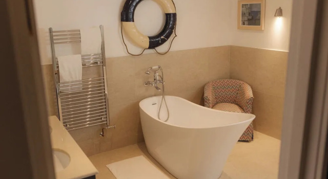 Семейный люкс c 1 комнатой The George Hotel and Beach Club
