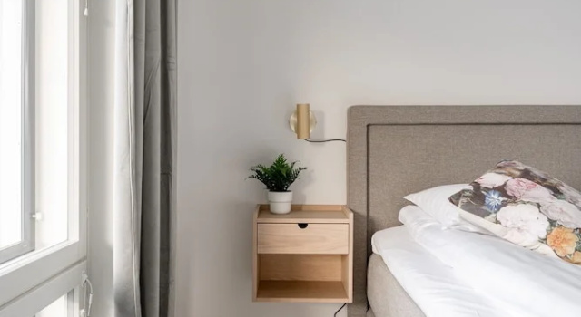 Апартаменты Deluxe с балконом New 2BR Apt with Balcony, Sauna & Great Location