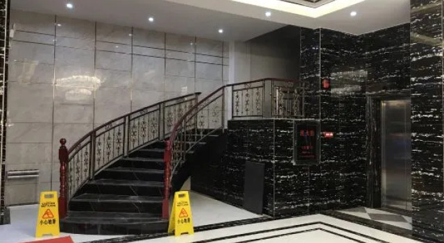 Xingqiba Hotel, Prenota Hotel Hotel a Chenzhou con parcheggio, Parcheggio