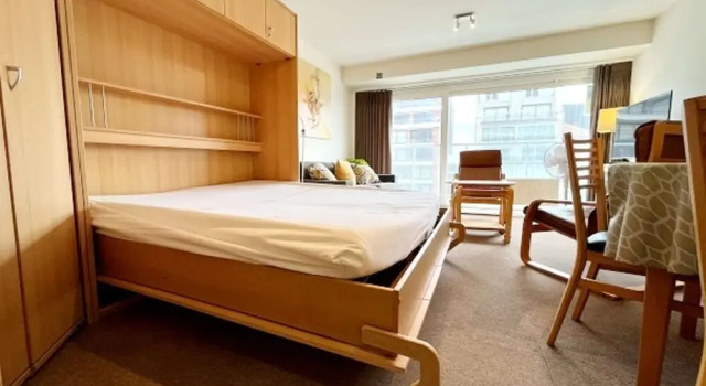 Апартаменты Studio Apartment in Knokke Near Seafront