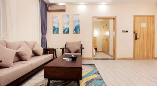 Ruixin Hotel, Rezervovat Hotel Čeng-čou Henan