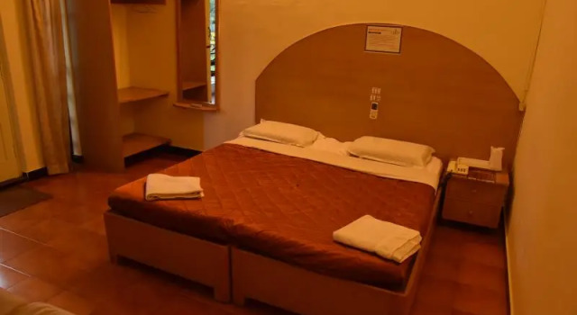 Номер Deluxe White Orchid Resort