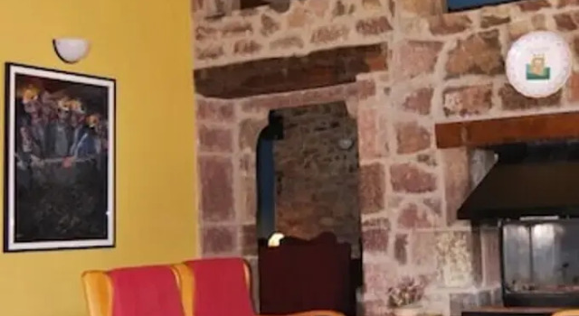 Hostería La Huerna, Prenota Hotel Lena Asturie