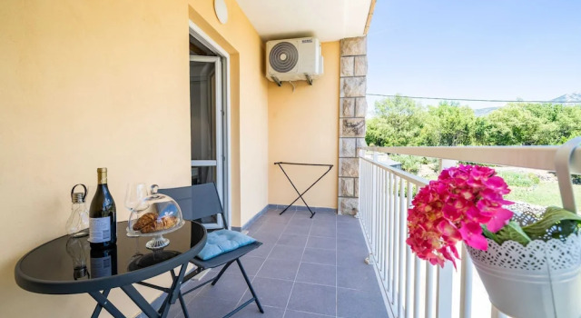 Апартаменты Apartments Amalija