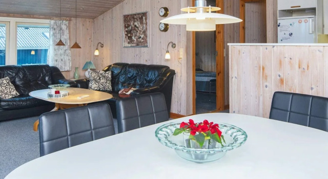Cosy Holiday Home in Juelsminde with Sauna, Забронировать Отель Юельсминне 