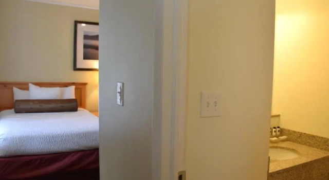 Люкс Scottys Lakeside Resort