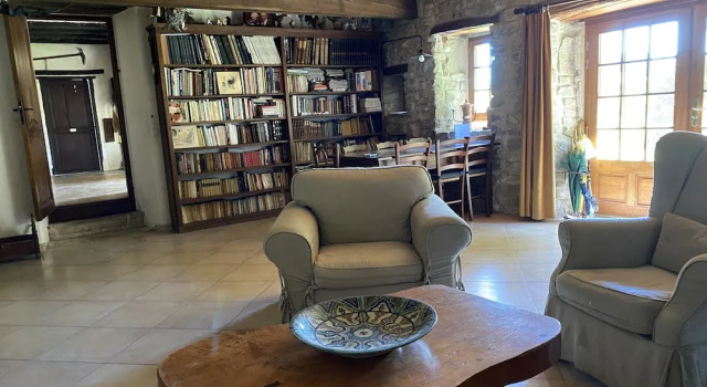 Week end en Provence - Chambres d'hotes, Prenota Affittacamere Hotel a Alvernia con parcheggio, Parcheggio
